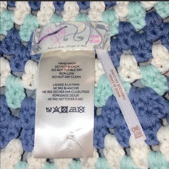 Free People Pixie Crocheted Knit Bucket Hat Blue Multi color NWOT - Picture 3 of 4